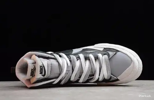 MID BLACK X BLAZER NIKE SACAI GREY BV0072-002 0520